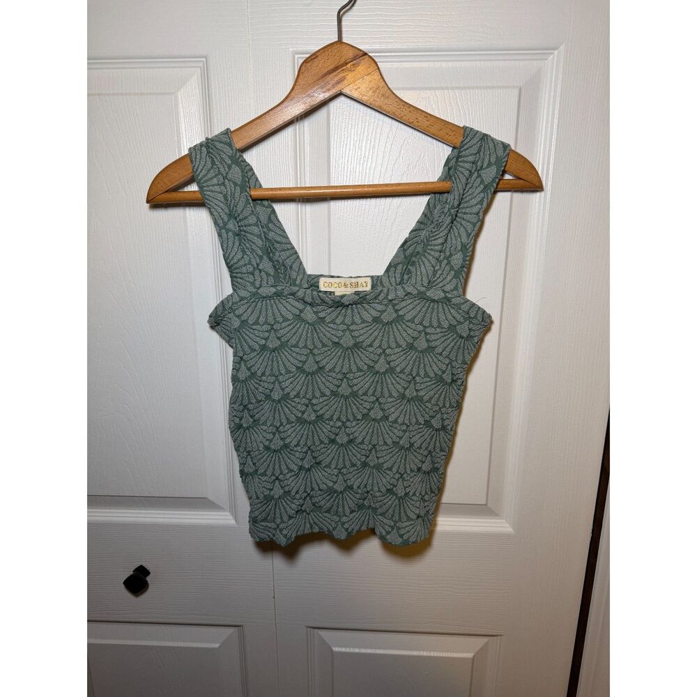 Coco & Shay Sage Green Textured Sleeveless Crop Top Women's M/L